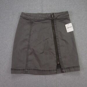 Free People Skirt Size 4 Gray Zipper Mini Stretch‎ This Way Or That Denim